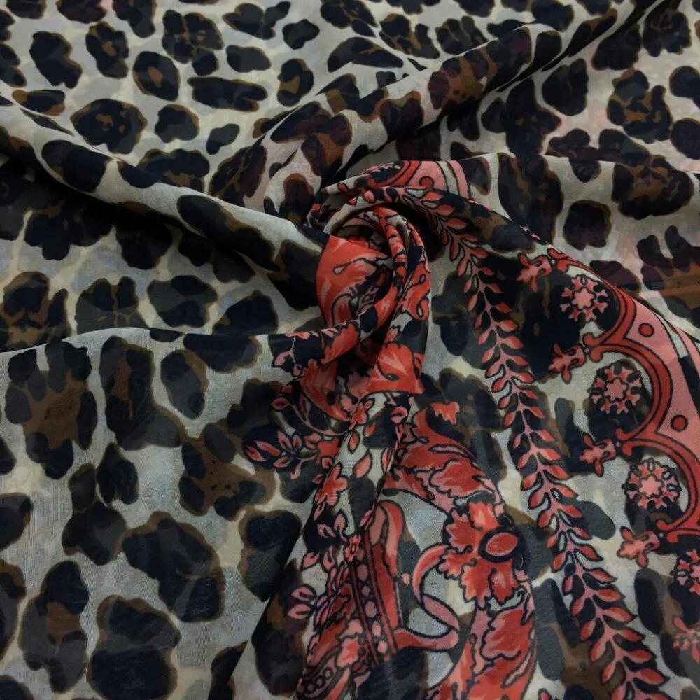 Leopar Desenli Şifon Kumaş