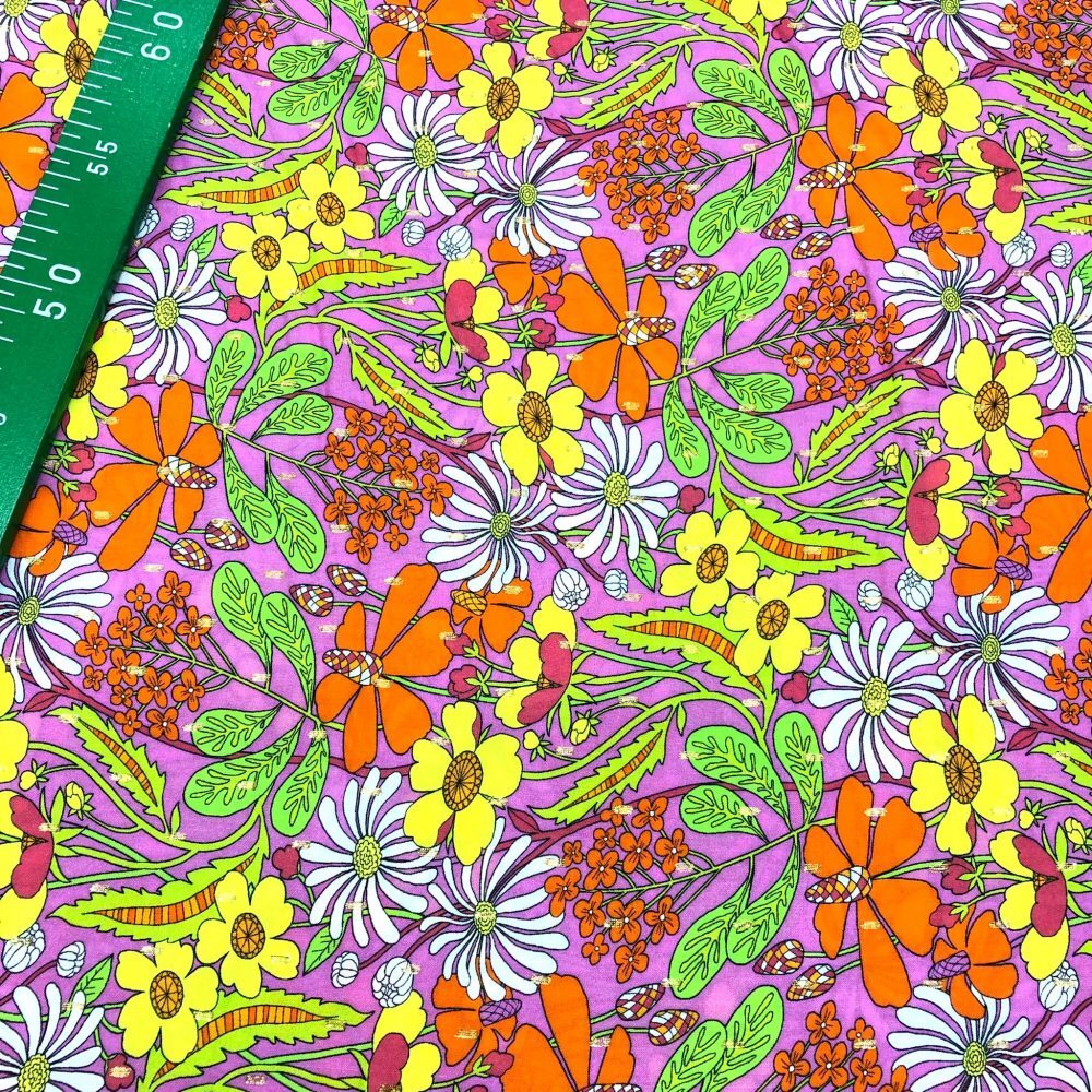 Simli Çiçek Desenli İpek Vual Kumaş Simli Çiçek Desenli İpek Vual Kumaş