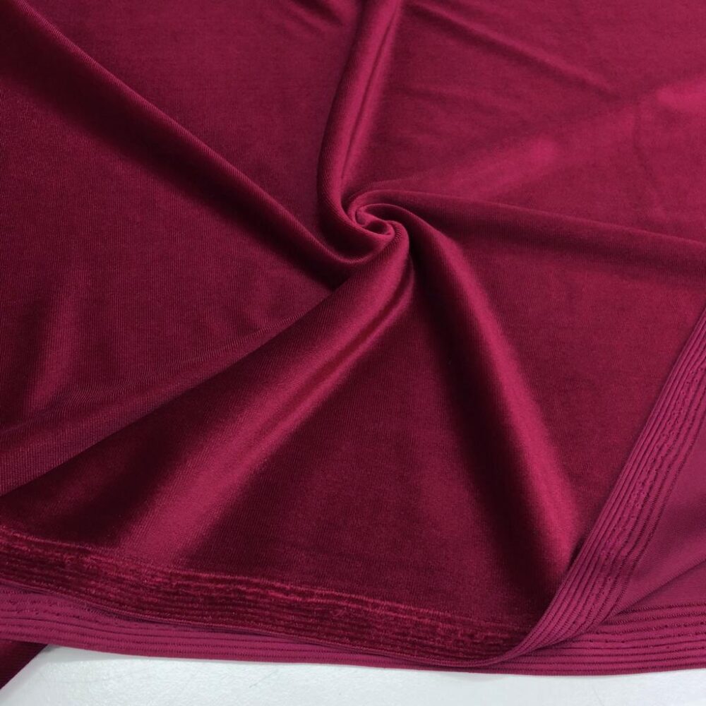 İpek Kadife Kumaş Bordo