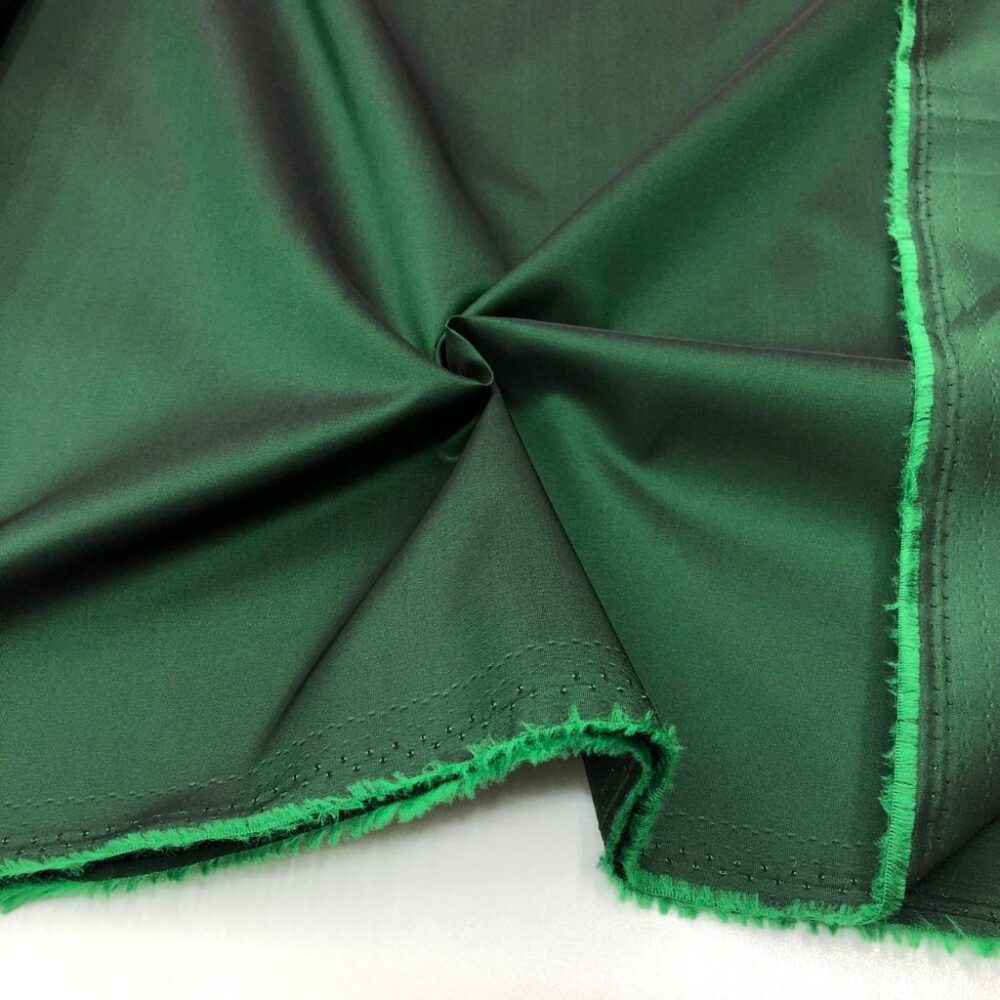 Tafta Kumaş Zümrüt Yeşili