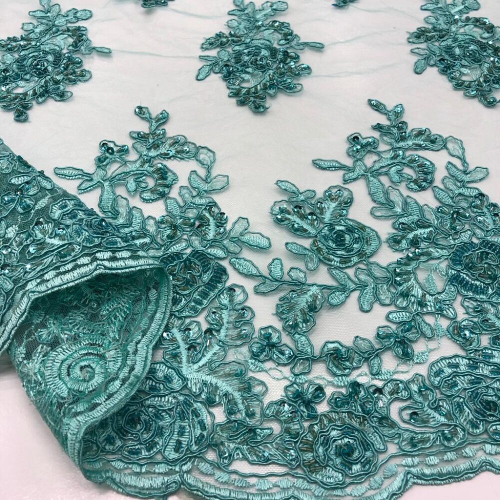 Taş İşlemeli Dantel Kumaş