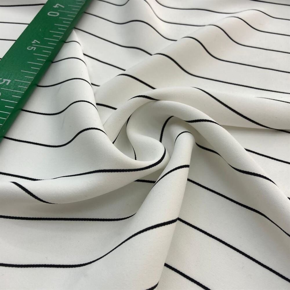 Çizgi Desenli Krep Kumaş