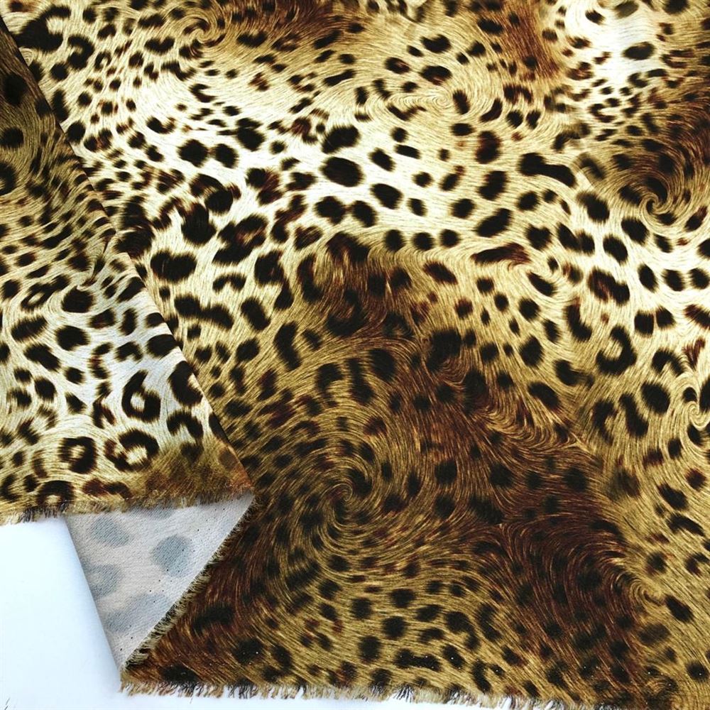 Leopar Desenli Krep Kumaş Leopar Desenli Krep Kumaş