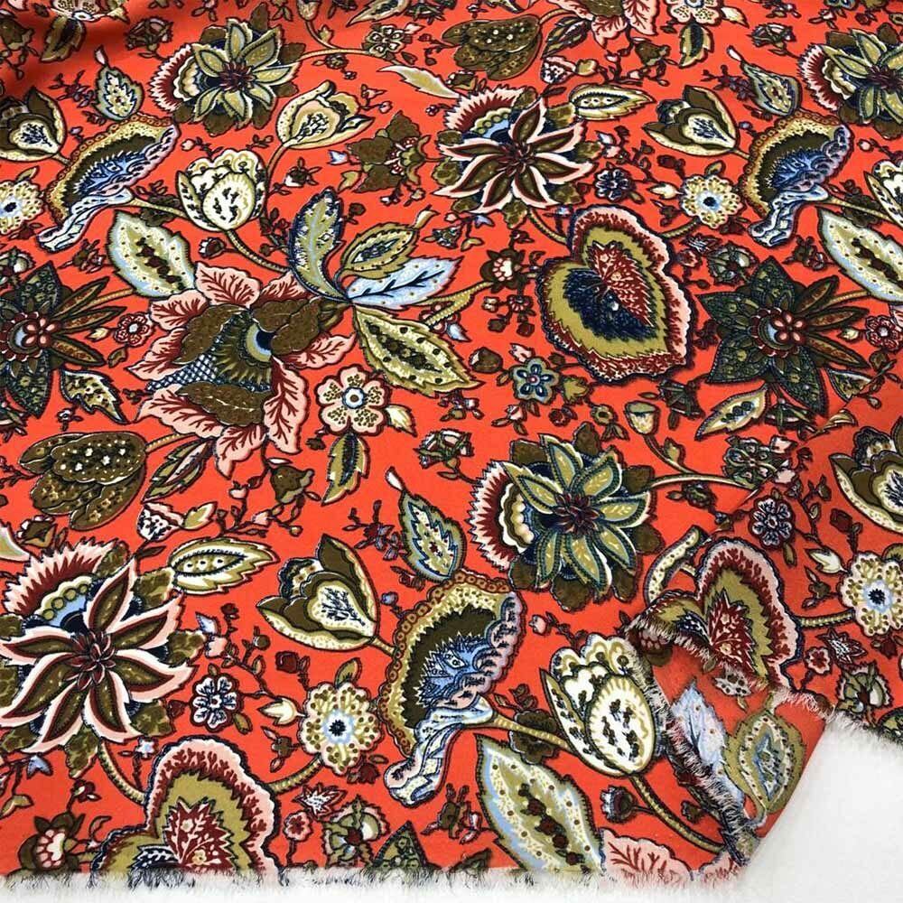 Desenli İnce Krep Kumaş