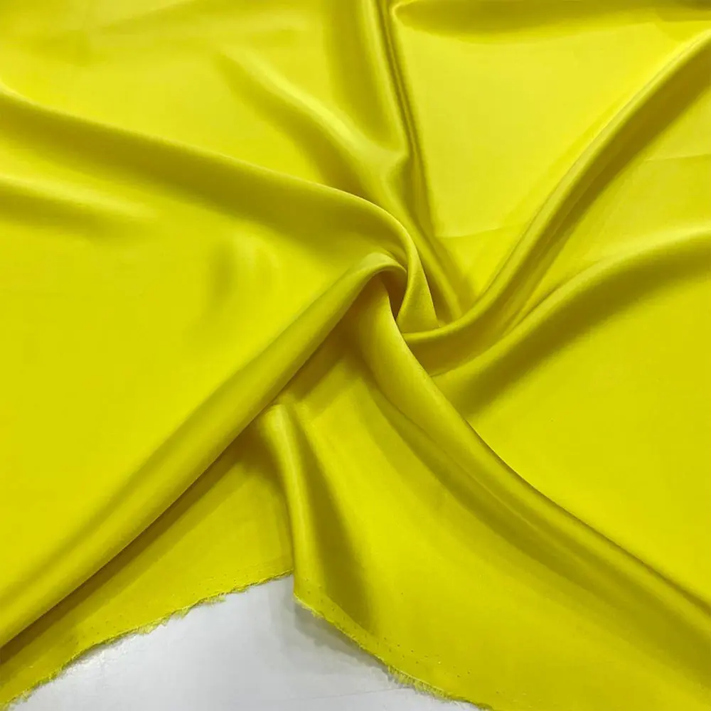 % 100 İpek Saten Kumaş Sarı % 100 İpek Saten Kumaş Sarı