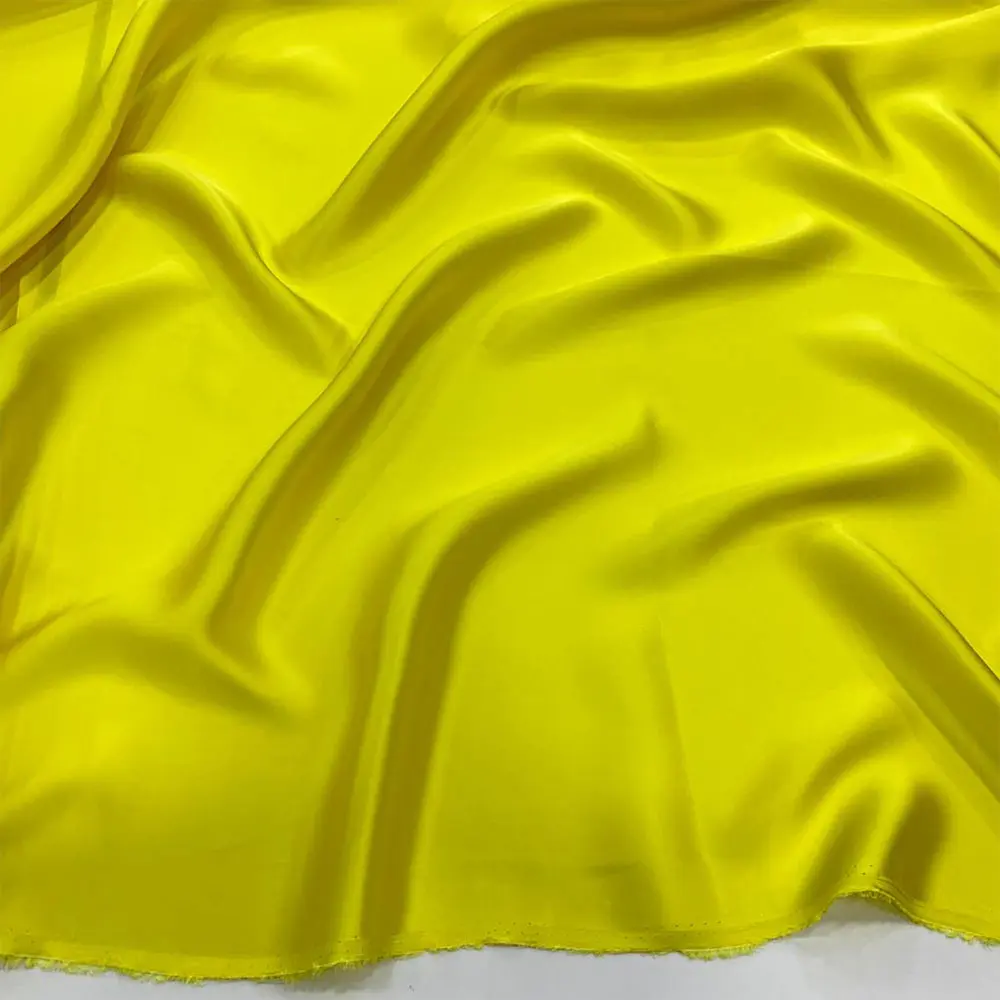 % 100 İpek Saten Kumaş Sarı % 100 İpek Saten Kumaş Sarı
