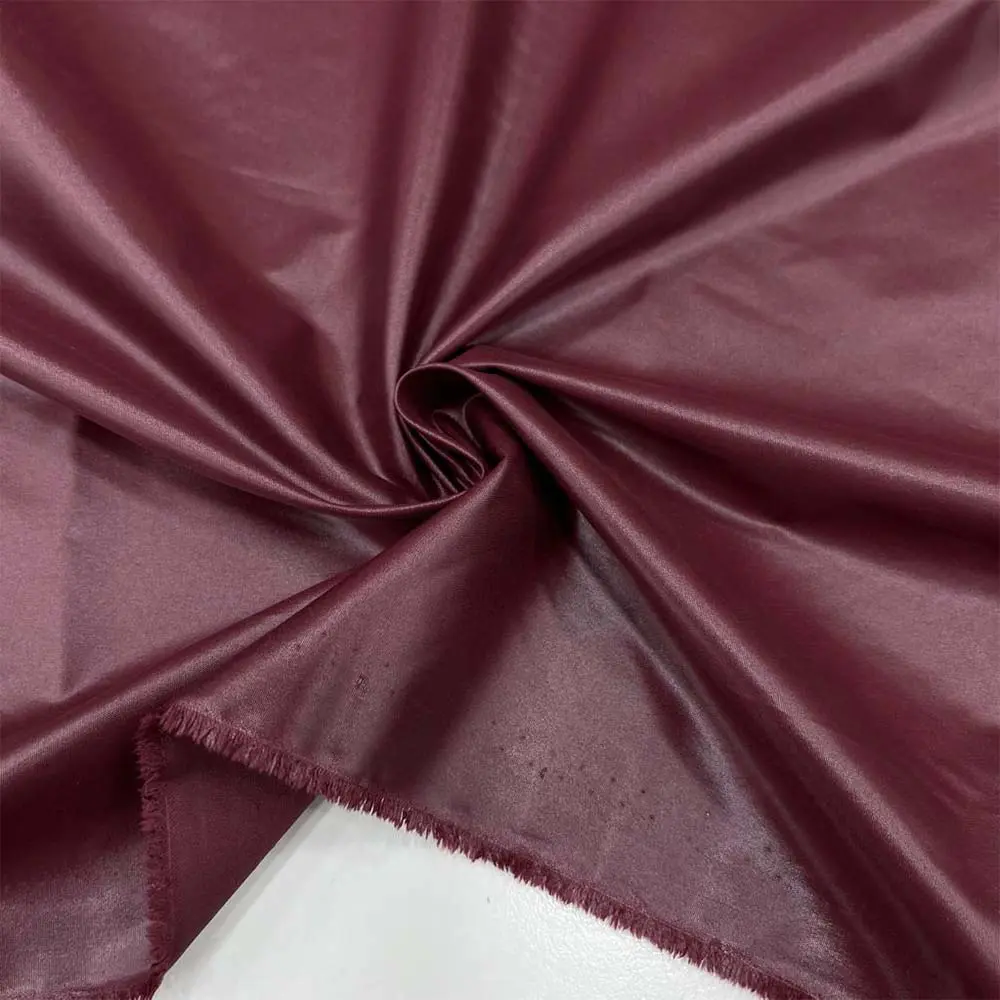 Yağmurluk Kumaş Bordo Yağmurluk Kumaş Bordo