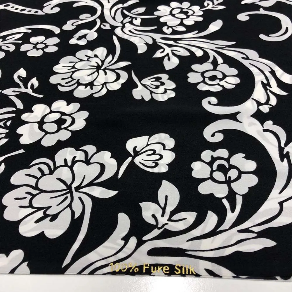 Desenli %100 İpek Saten Kumaş