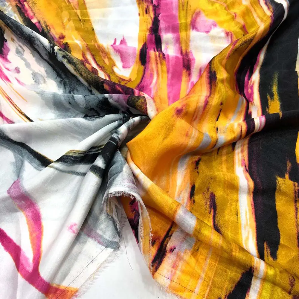 İpek Desenli Saten Kumaş