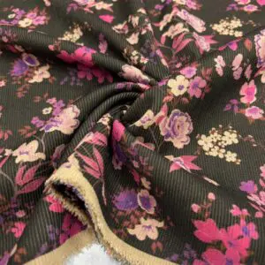 Desenli İnce Fitilli Kadife Kumaş Desenli İnce Fitilli Kadife Kumaş