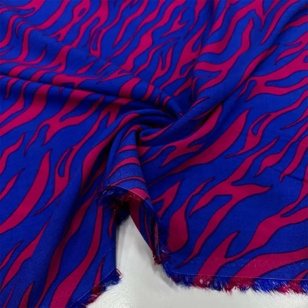 Desenli Viskon Kumaş