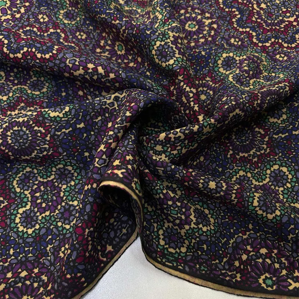 Desenli Viskon Kumaş