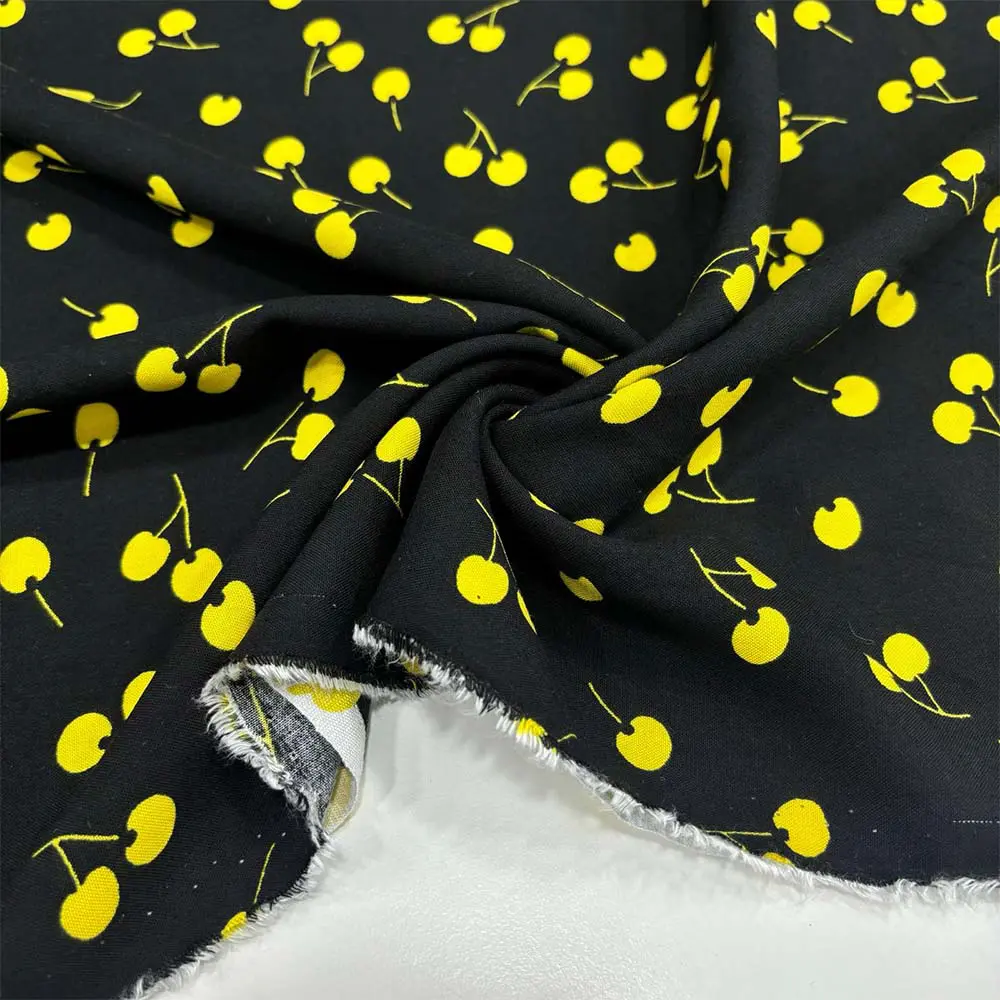 Kiraz Desenli Viskon Kumaş Kiraz Desenli Viskon Kumaş