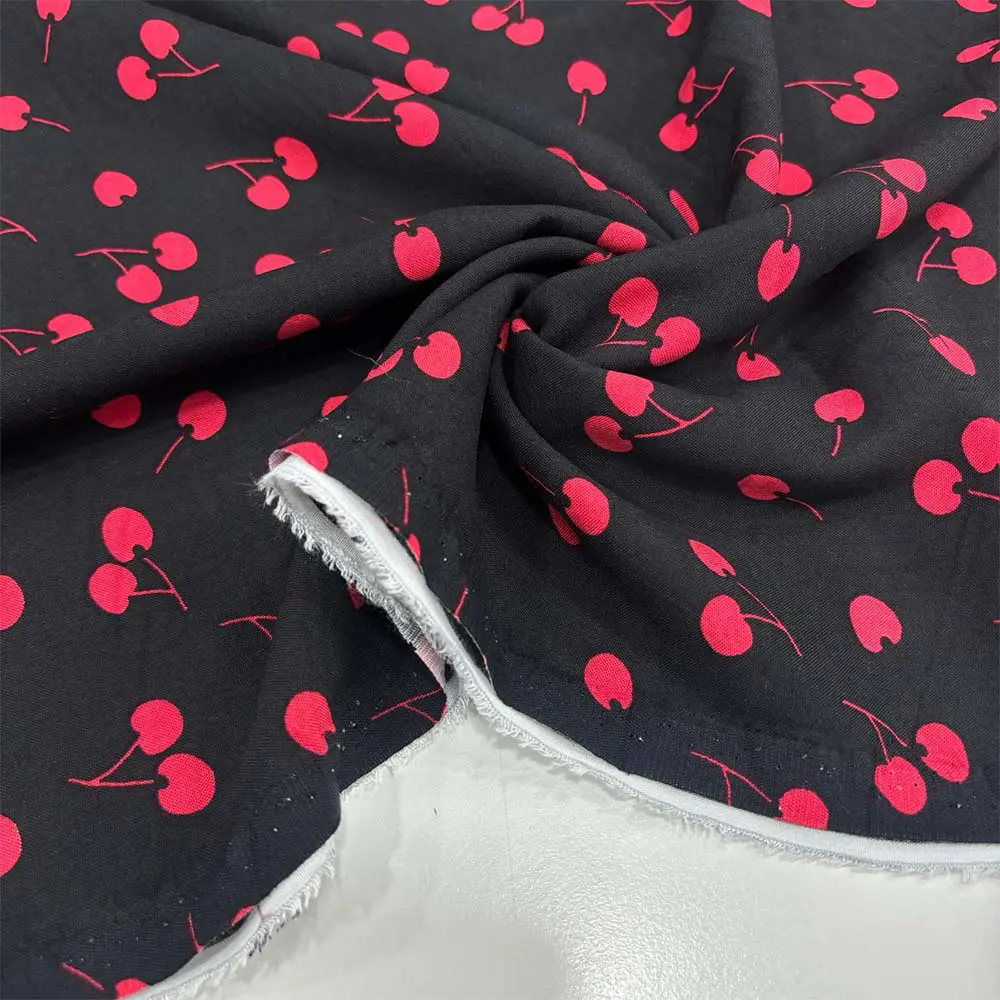 Kiraz Desenli Viskon Kumaş Kiraz Desenli Viskon Kumaş