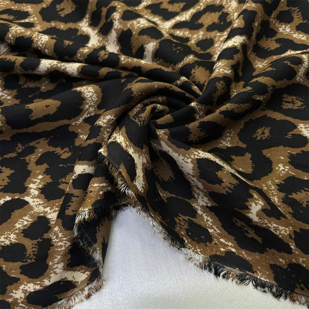 Leopar Desenli Viskon Kumaş Leopar Desenli Viskon Kumaş