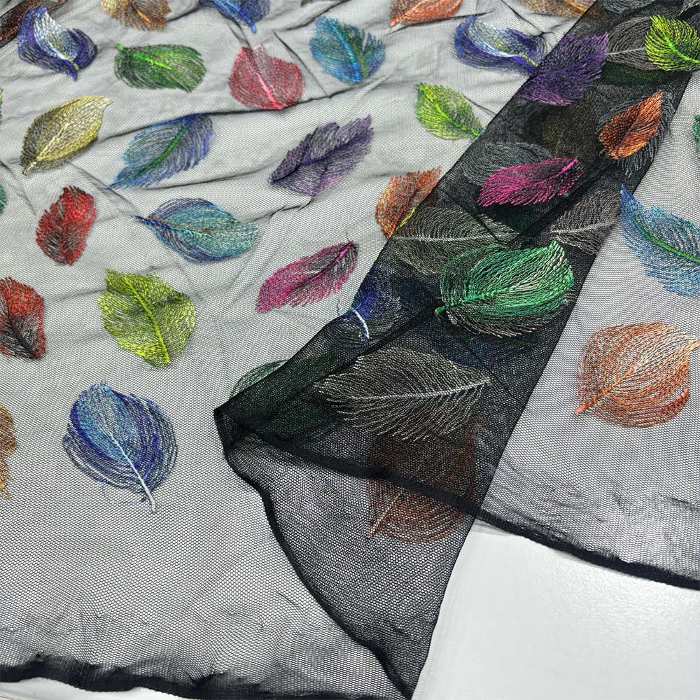 Rengarenk Yaprak Desenli Tül Kumaş