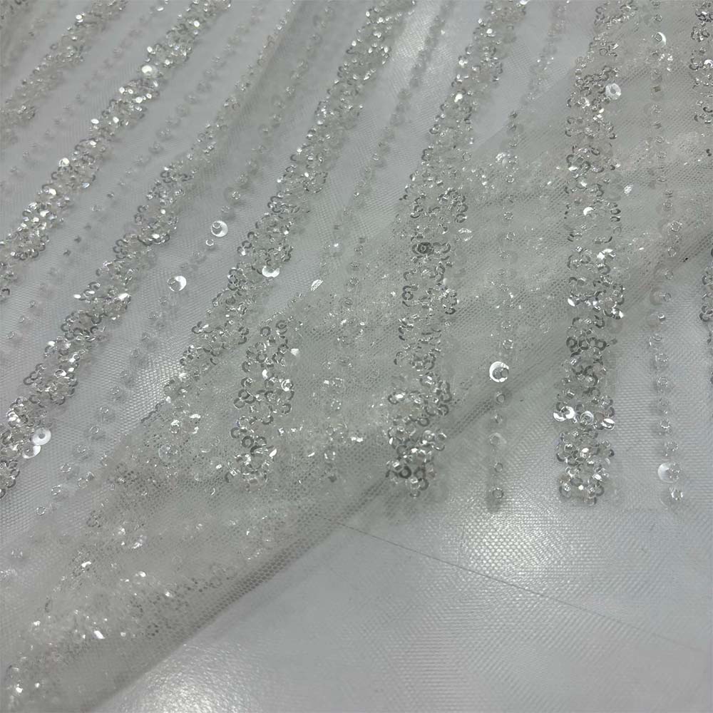 Taş İşlemeli Dantel Kumaş Beyaz