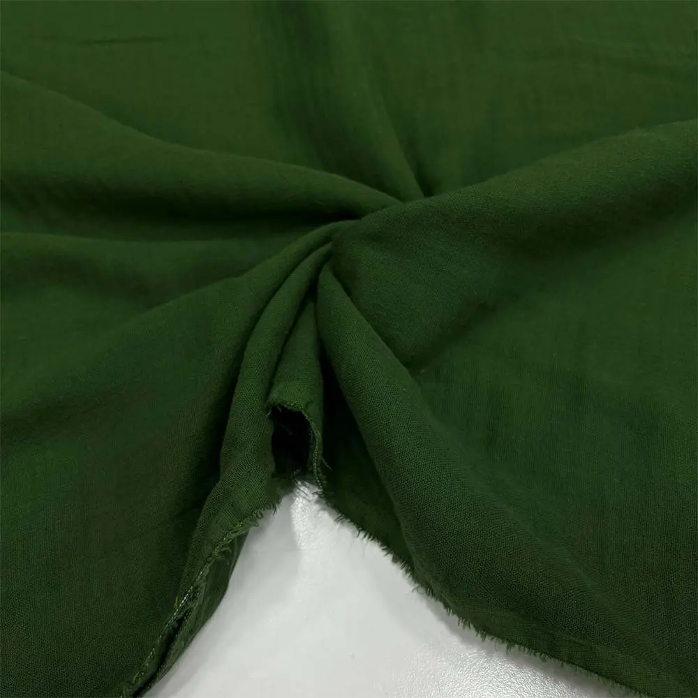 Çift Kat Müslin Kumaş Zümrüt Yeşili Çift Kat Müslin Kumaş Zümrüt Yeşili