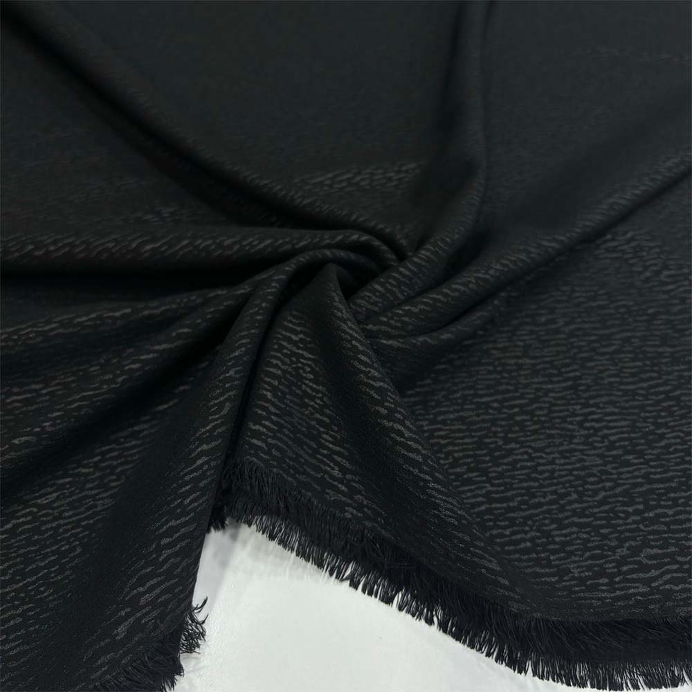 Kendinden Desenli Krep Kumaş Siyah