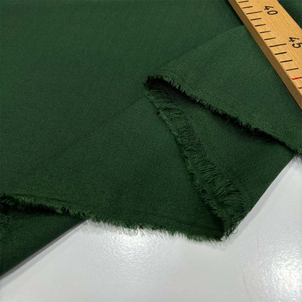 Kırışmayan Keten Kumaş Zümrüt Yeşili Kırışmayan Keten Kumaş Zümrüt Yeşili