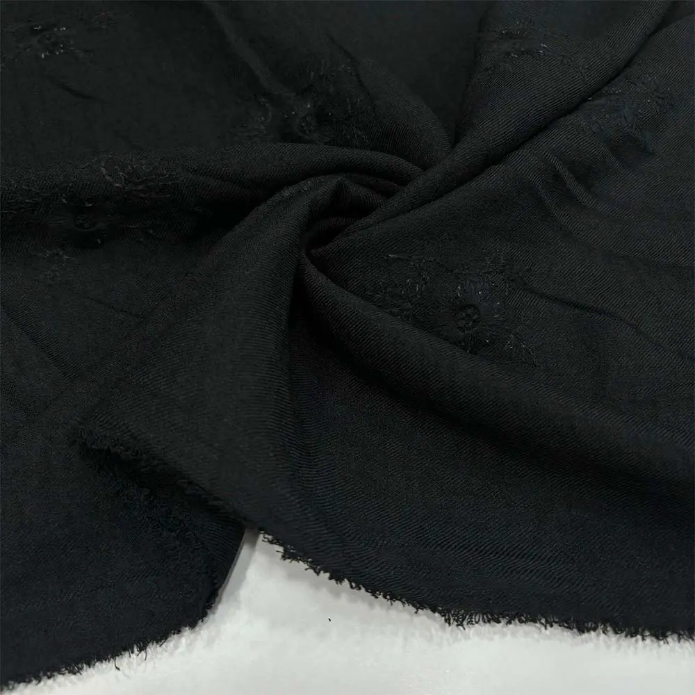 Nakışlı Floş Keten Kumaş Siyah