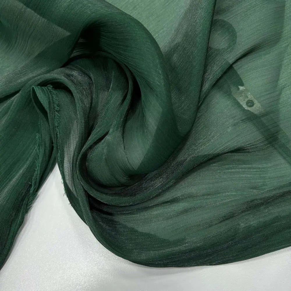 Dökümlü Janjan Organze Kumaş Zümrüt Yeşili