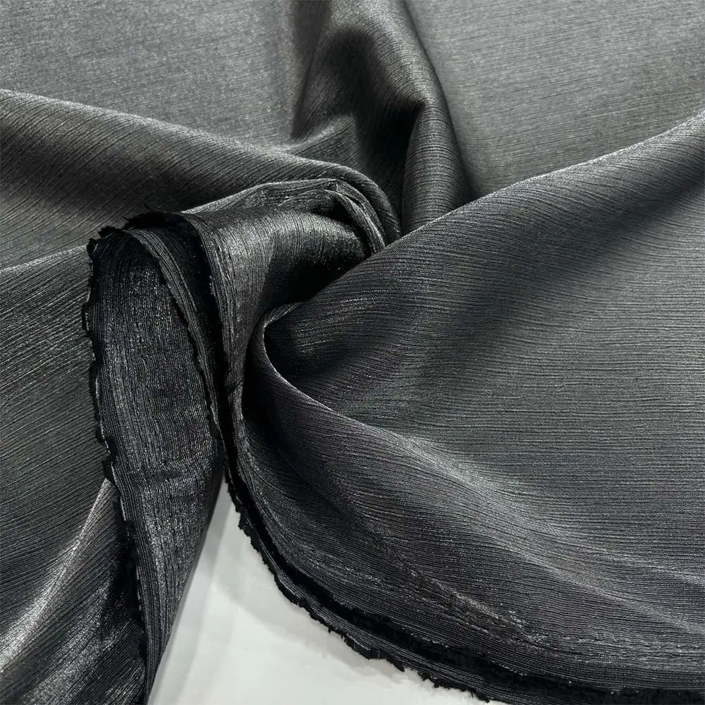 Janjanlı Saten Kumaş Koyu Gri Janjanlı Saten Kumaş Koyu Gri