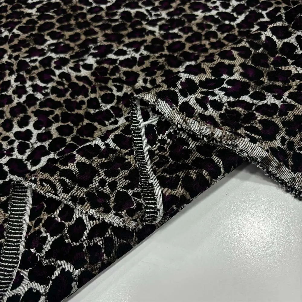 Leopar Triko Penye Kumaş Leopar Triko Penye Kumaş