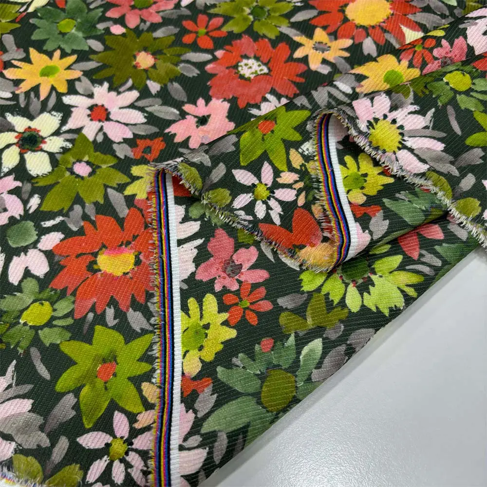 Desenli Fitilli Kadife Kumaş