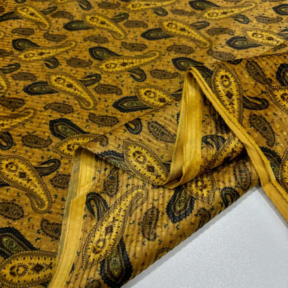 Desenli Fitilli Kadife Kumaş