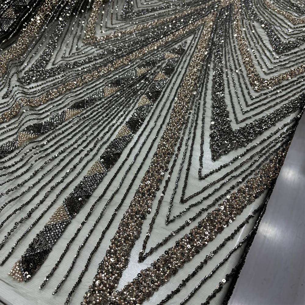 Taşlı Dantel Kumaş Yeşil Taşlı Dantel Kumaş Yeşil