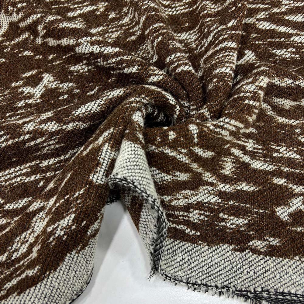 Desenli Örme Triko Kumaş Kahverengi Desenli Örme Triko Kumaş Kahverengi