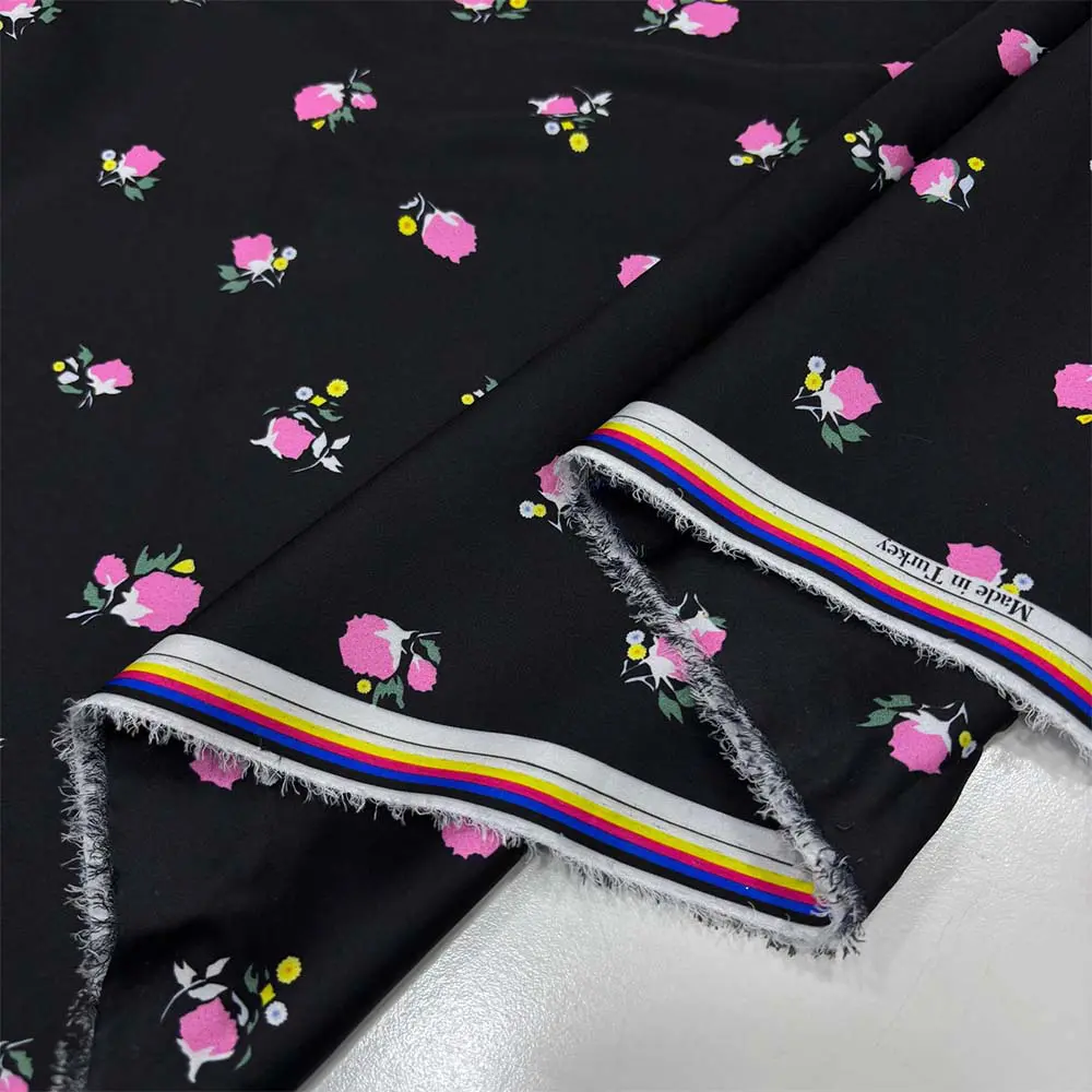 İpek Desenli Saten Kumaş