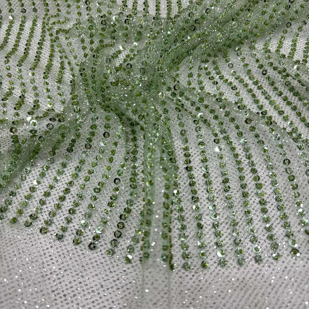 Taşlı Dantel Kumaş Yeşil Taşlı Dantel Kumaş Yeşil