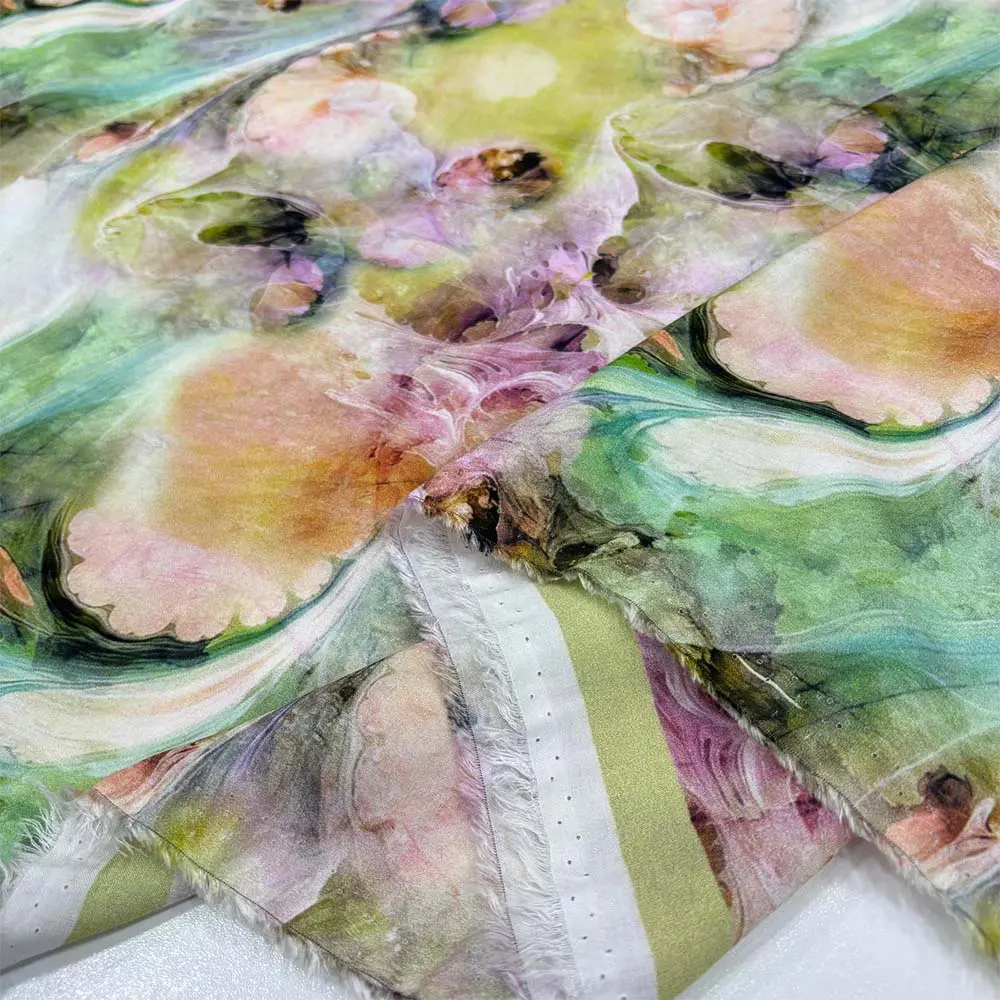 Desenli İpek Vual Kumaş