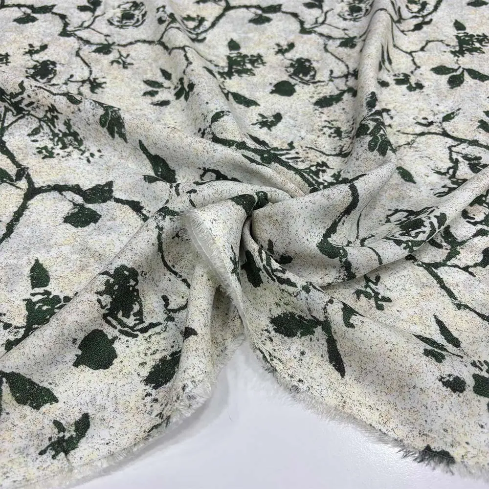 Desenli İpek Vual Kumaş Desenli İpek Vual Kumaş