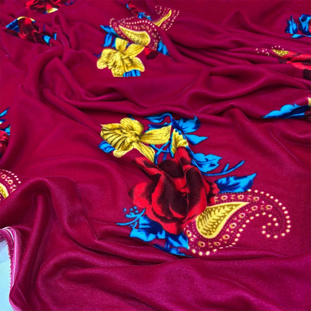 Desenli İpek Kadife Kumaş Fuşya Pembe Desenli İpek Kadife Kumaş Fuşya Pembe