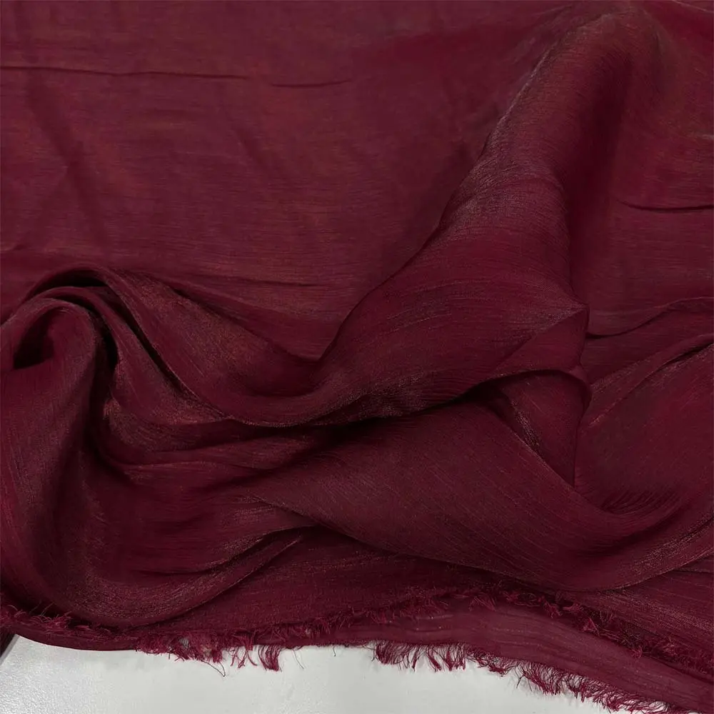 Dökümlü Janjan Organze Kumaş Bordo Dökümlü Janjan Organze Kumaş Bordo