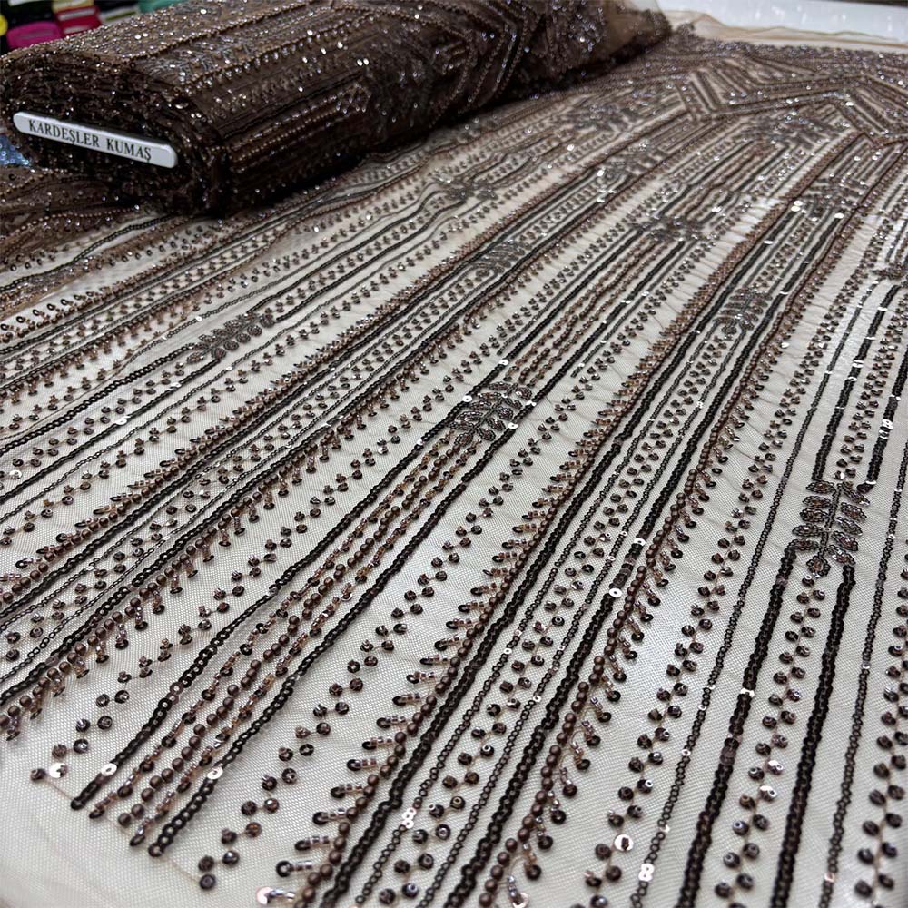 Taşlı Dantel Kumaş Kahverengi Taşlı Dantel Kumaş Kahverengi