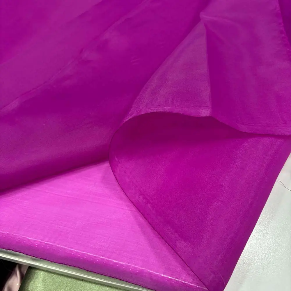 Karolin Kumaş Fuşya