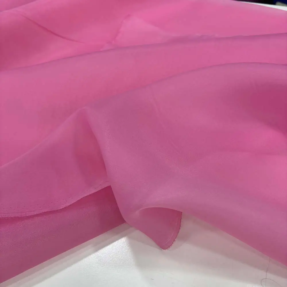 Karolin Kumaş Pembe Karolin Kumaş Pembe