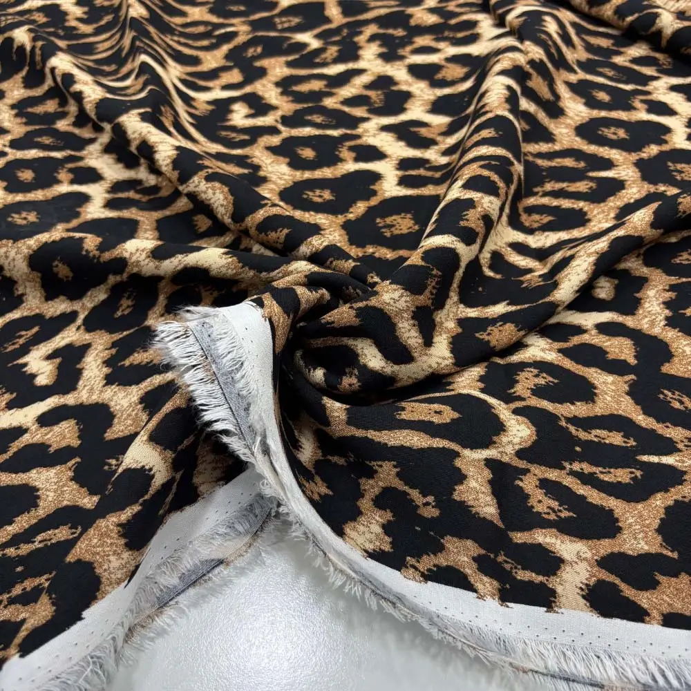Leopar Desenli Viskon Kumaş Leopar Desenli Viskon Kumaş
