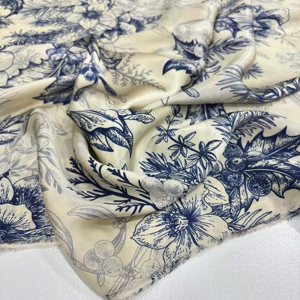 Desenli %100 İpek Saten Kumaş