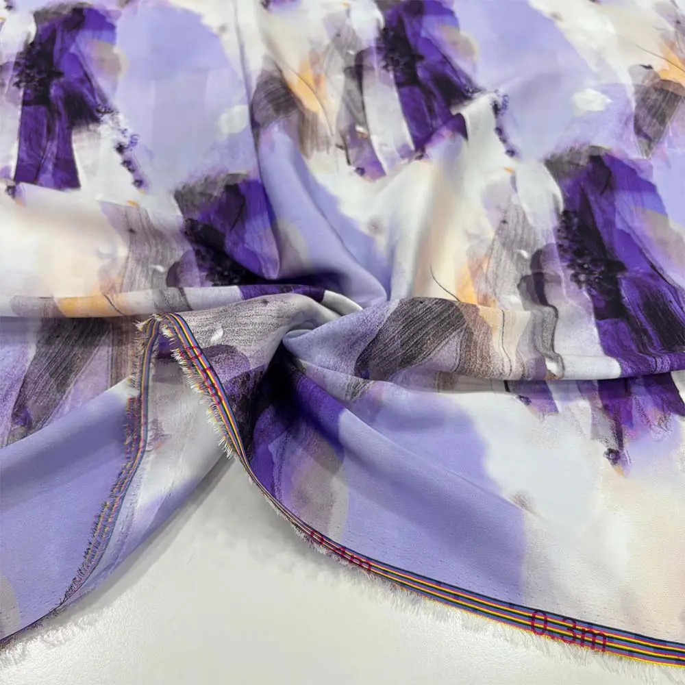 İpek Desenli Saten Kumaş