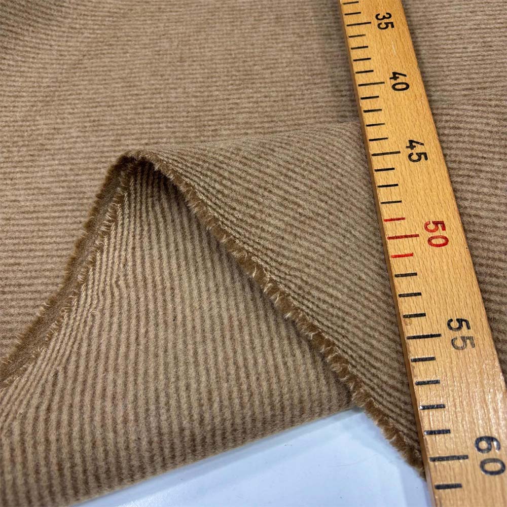 Dokulu Kaşe Kumaş Camel