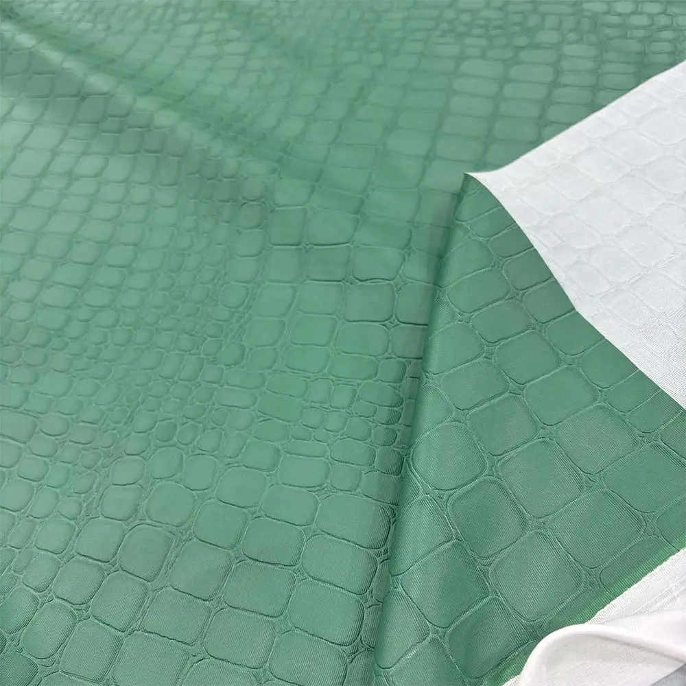 Desenli Deri Kumaş Yeşil