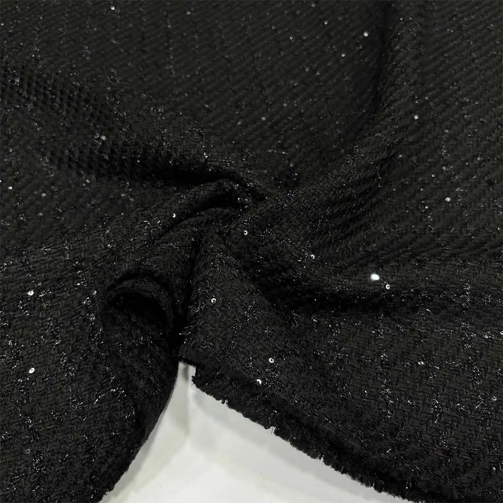 Pullu Şanel Kumaş Siyah Pullu Şanel Kumaş Siyah