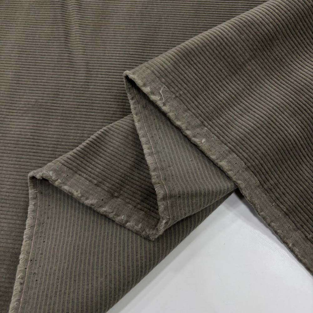 Cosserat Fransız Fitilli Kadife Kumaş Küf Yeşili