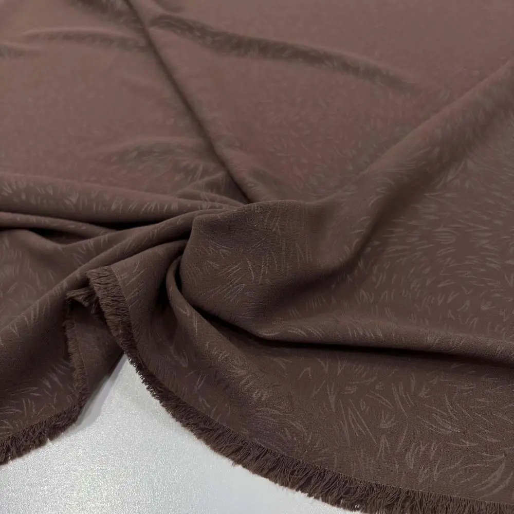 Kendinden Desenli Medine İpeği Kumaş Kahverengi Kendinden Desenli Medine İpeği Kumaş Kahverengi