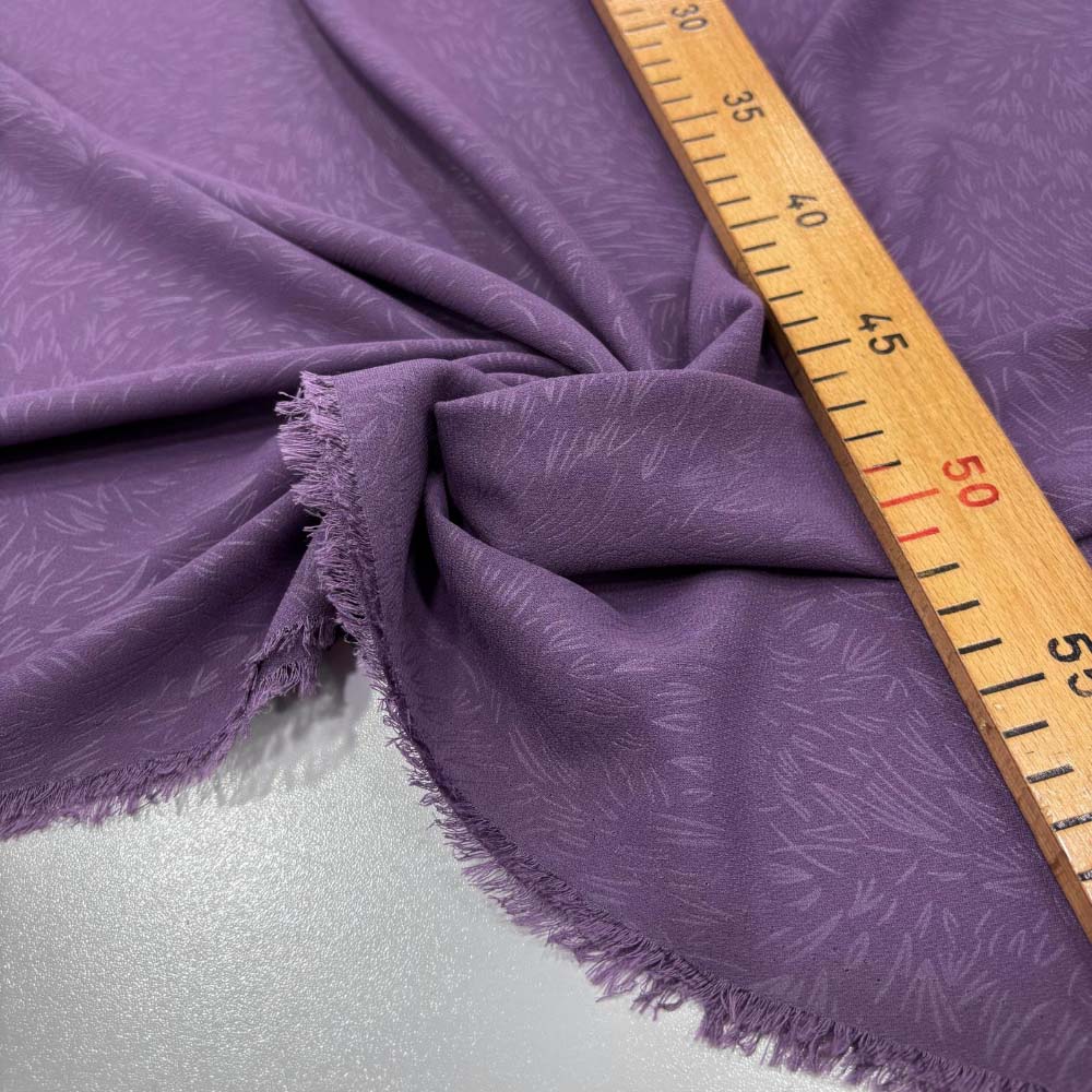 Kendinden Desenli Medine İpeği Kumaş Lavanta Kendinden Desenli Medine İpeği Kumaş Lavanta